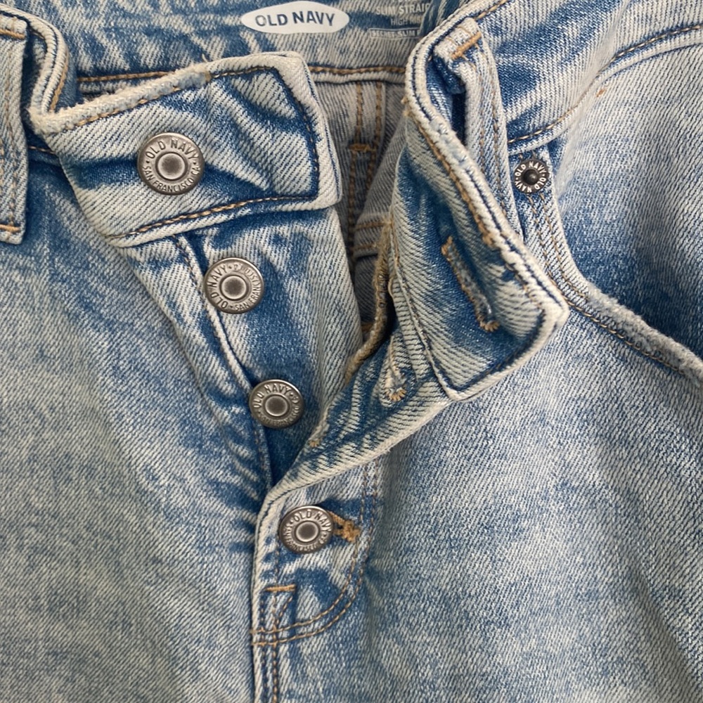 Old Navy jeans light blue size 12 power, slim, straight high rise, worn once - Picture 3 of 7